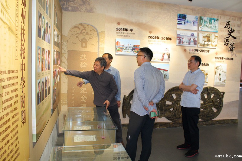 1558516693553732.jpg 4看到当年的影像.JPG