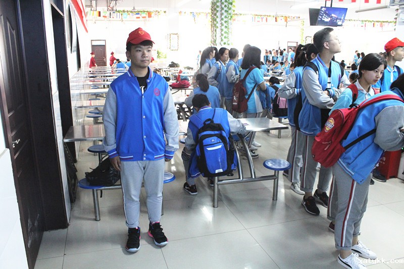 1559119197134947.jpg 3、态度决定效果_副本.jpg