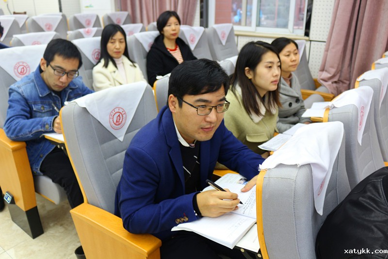 1574422268130863.jpg 5教师观摩.JPG