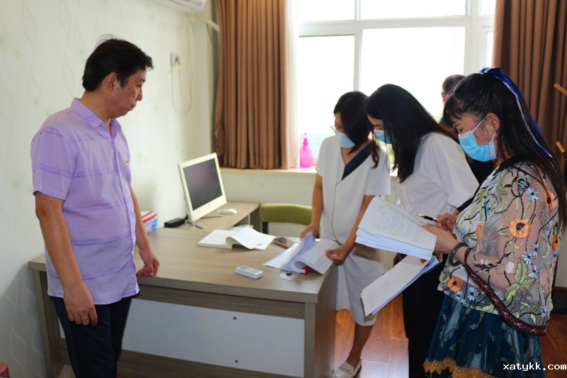 3检查心理咨询室记录 (2).JPG