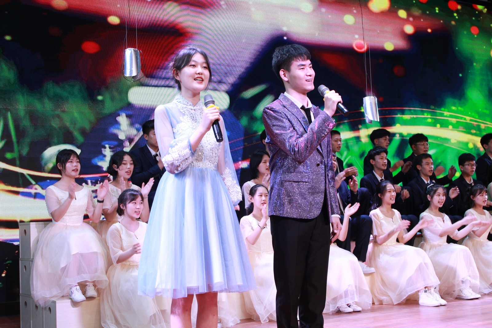 1594542414603563.jpg 18、音乐社歌曲《不说再见》.JPG