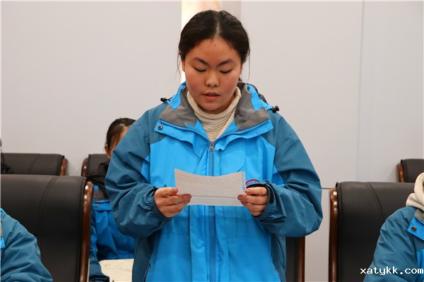 1609250962897642.jpg 4学生代表发表感想.jpg