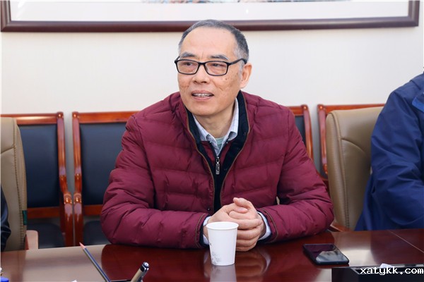 余晓光主席发表退休感言      5.jpg