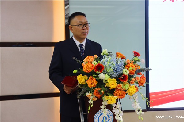 1617414829948334.jpg 2党委书记赵银堂主持仪式.jpg