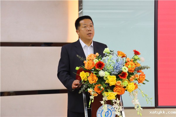 1617414843938264.jpg 3李国喜校长致词.jpg