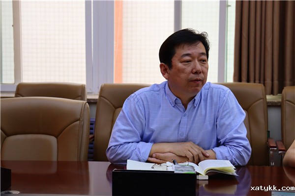 2  党委委员、副校长张超发言.jpg