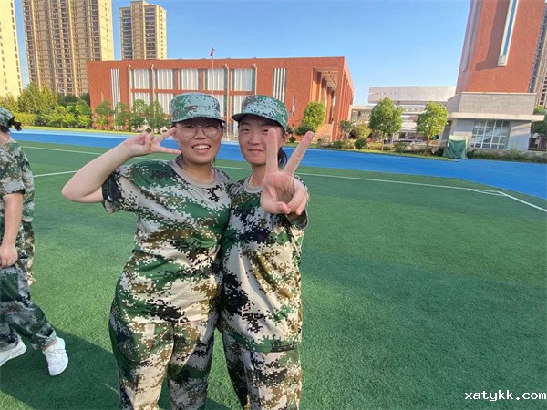 1659947435120334.jpg 欢乐的军训生活.jpg