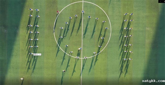 1664443064740749.jpg 2造型感满满.jpg